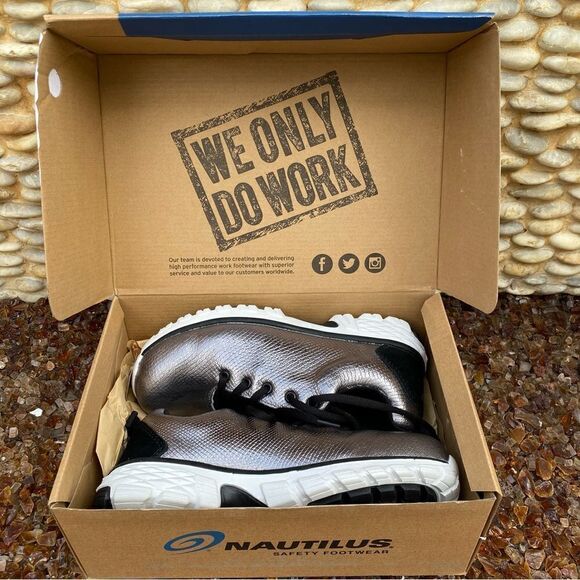 NIB New Nautilus Safety Footwear Spark CT Metallic Grey Silver Shoes 7.5M - Picture 14 of 16